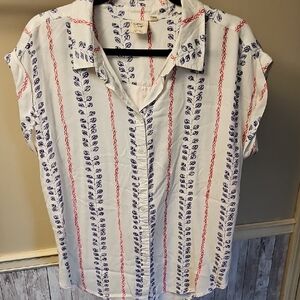 A8🔹️White Crow - White, Blue Leaf and Red Patterned Button Down Shirt